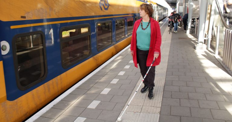 Inge op de trein