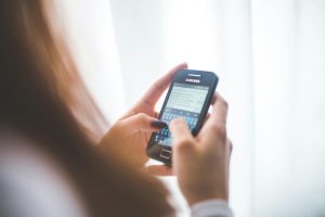 telefoon met screenreader