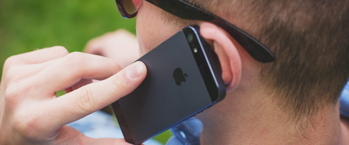 Blinde met telefoon
